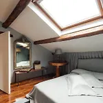 Charming House Iqs
