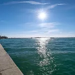 Ca\'Lina Near Biennale