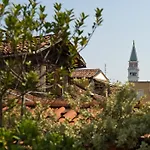 Palazzo Del Giglio
