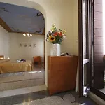 Casa Del Melograno