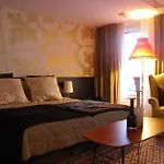 Avogaria 5 Rooms