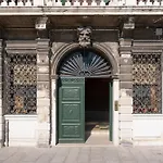 Rousseau\'S Apartment