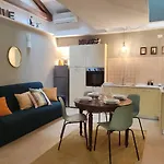 Memorable Family-Friendly Stay By Piazza San Marco