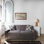 Casa Del Mandolino - Cozy Apt Near The Station!