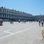 Ca\' San Marco, Literally 20 Meters From San Marco Square!
