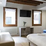 Rialto Prestige Apartment