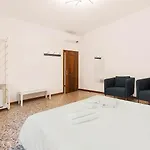 Casa Alimante