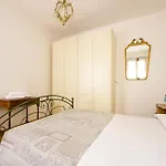 Apostoli