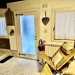 Indipendent House In Venice