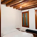 Ca Rialto Apartments
