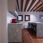 Ca\' Vida Mezza