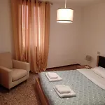 Rialto Apartment