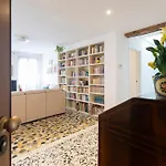 Stupendo Luxury Apartment Canal & Garden View