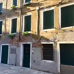 B&B Fortuny