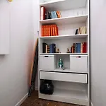 Venetian Alcove