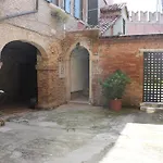 Ca\'Magno