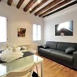 Ca\' Tiepolo Apartments