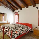 2578 Casa