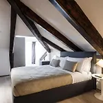 Myplace Campo Santa Margherita Apartments
