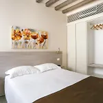 Rialto Suite 1602