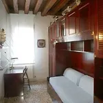 Ca Barba Apartment