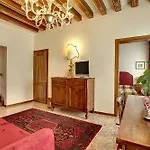 San Giorgio Degli Schiavoni Apartments