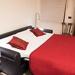 Vivaldi Apartment