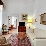 Testa