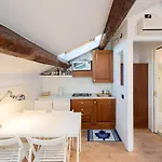 Venice Lovely Apartment