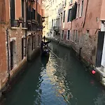Lamanna Venice Apartment