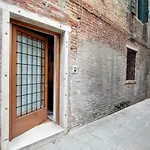 Angel\'S House