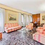 Venice Castello Elegant Apartment