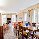 Venice Castello Elegant Apartment