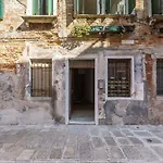 Venice Home Holidays