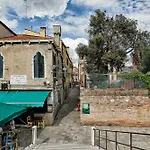 Casa Del Gondoliere