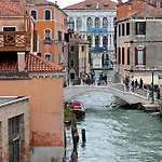 Palazzo Vendramin Costa
