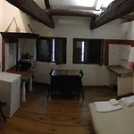 Corte Modigliani