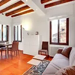 Arsenale Venice Apartment