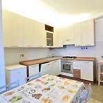 Casa Luminosa
