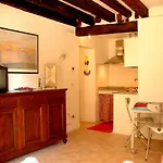 1410 Castello