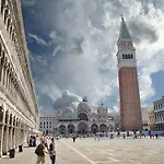 Ca\' Fenice 1921