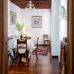Residenza Calle Larga San Marco