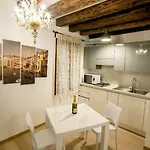 San Marco Luxury Studio