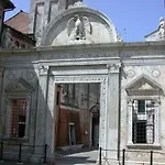Sant\'Agostin Apartment