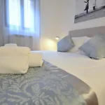 Ve.N.I.Ce Cera Ca\'Amata