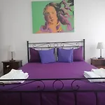 Andy\'S Apartment