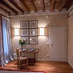 Ca\' Belle Arti in Dorsoduro