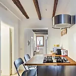 Riva Di Biasio Lovely Flat