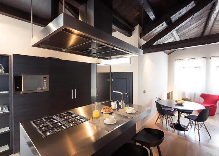 Amazing Modern Design Home, Campo dei Mori. WIFI