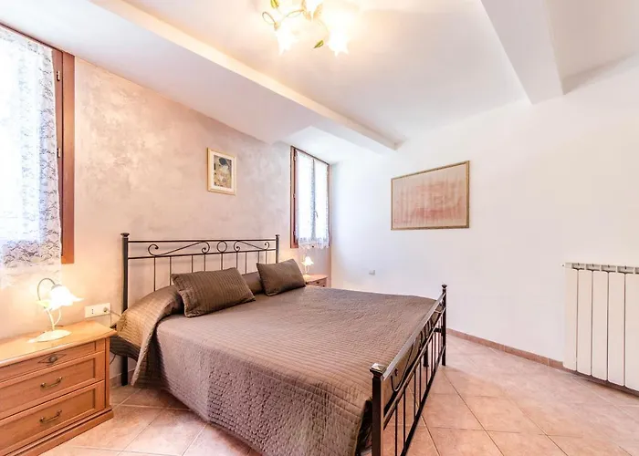 Colombina House